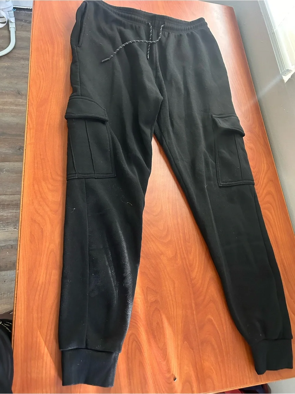 Men's Black Cargo Jogger Sweatpants with Drawstring Waist